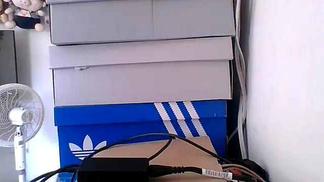 pocahontas hotty online show from April 2026 06:46:01 PM