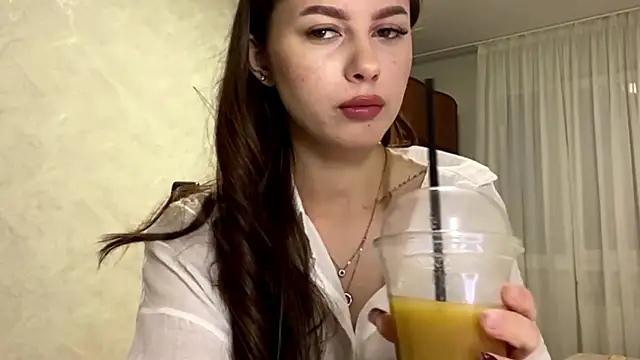 StephaniCute online show from April 2026 03:29:01 PM