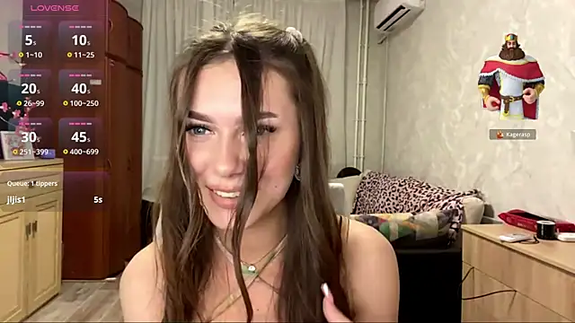 StephaniCute online show from June 2026 04:45:01 PM