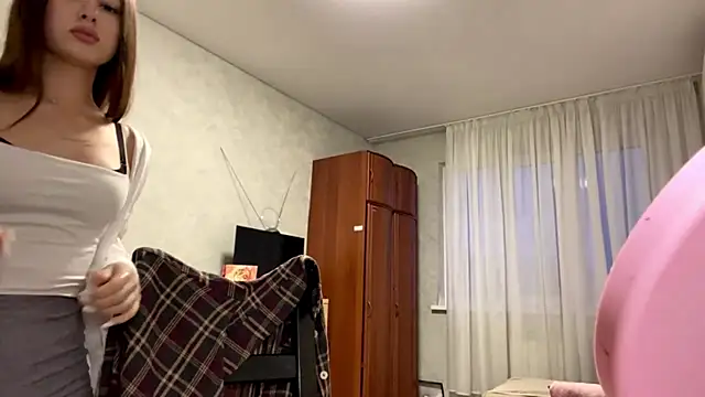 StephaniCute online show from April 2026 03:46:01 PM