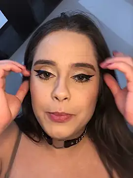 Snapshot of PutaYasmim chatting on February 2026 12:55:01 AM PutaYasmim online show from February 2026 12:55:01 AM