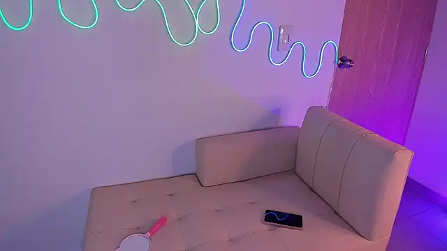 Snapshot of Helldy_666 chatting on February 2026 02:36:02 AM Helldy 666 online show from February 2026 02:36:02 AM