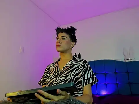 Ailanys Miller online show from March 2026 12:54:01 PM