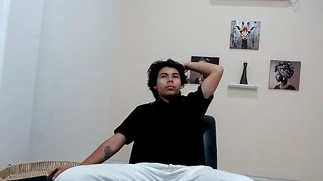 skinnysexy18 online show from March 2026 02:30:02 AM