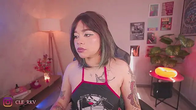 violette clerk1  online show from June 2026 08:06:02 PM