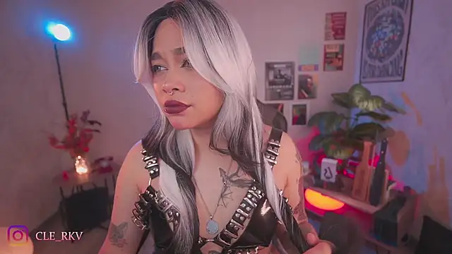 violette clerk1  online show from March 2026 07:49:01 PM