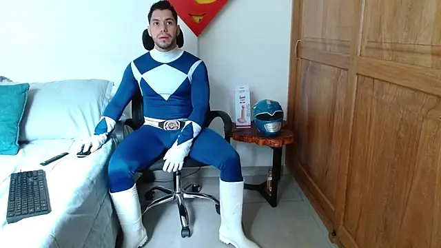 Snapshot of axellblue chatting on February 2026 01:24:02 PM axellblue online show from February 2026 01:24:02 PM