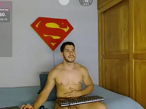 Snapshot of axellblue chatting on May 2026 12:00:02 AM axellblue online show from May 2026 12:00:02 AM