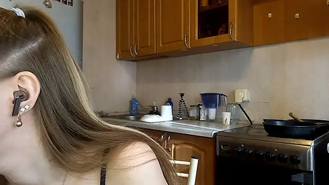 VictoriaDeese online show from February 2026 08:33:01 AM