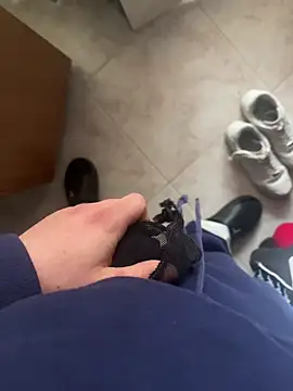 D4n13l47 online show from April 2026 04:13:02 PM