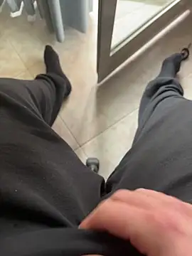 D4n13l47 online show from March 2026 01:40:01 PM