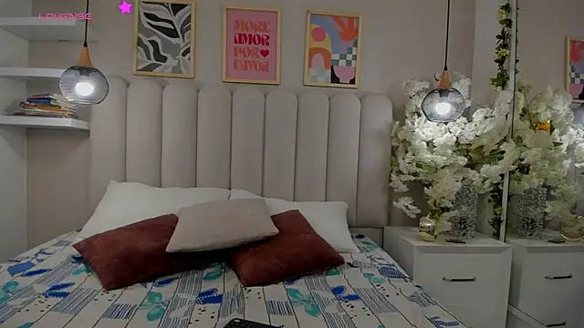 Mia Bailey  online show from March 2026 03:04:01 AM