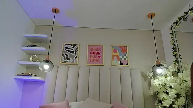 Mia Bailey  online show from April 2026 03:08:01 AM