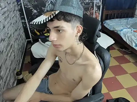 wex 077 online show from April 2026 01:19:01 AM