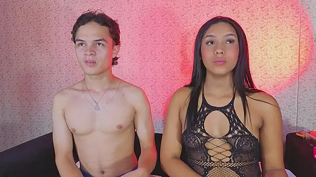 Snapshot of Ebony_and_boy_pm chatting on February 2026 09:55:01 AM Ebony and boy pm online show from February 2026 09:55:01 AM