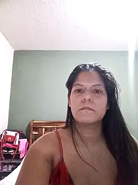 Snapshot of Catleya325 chatting on March 2026 01:08:02 PM Catleya325 online show from March 2026 01:08:02 PM