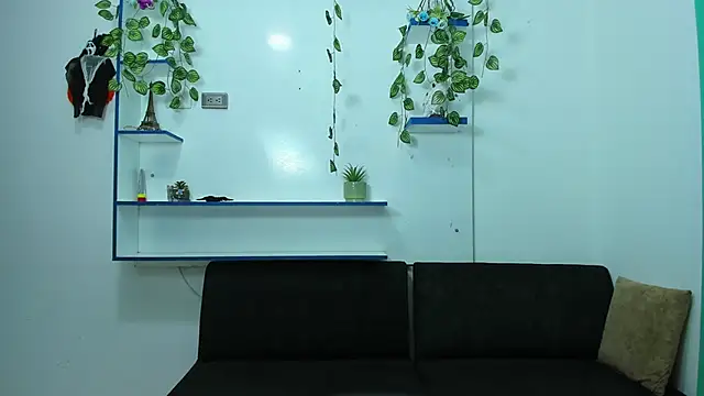 luna sex hot  online show from February 2026 02:44:02 AM