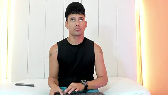 Snapshot of STEVEN_OS chatting on July 2026 07:32:02 PM STEVEN OS online show from July 2026 07:32:02 PM
