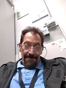 Costy601 online show from April 2026 11:55:01 PM