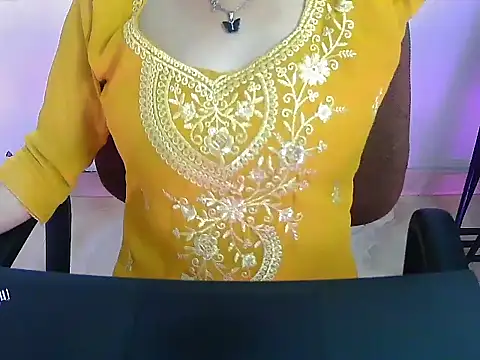 Snapshot of Hotsurbhi chatting on March 2026 04:49:01 AM Hotsurbhi online show from March 2026 04:49:01 AM