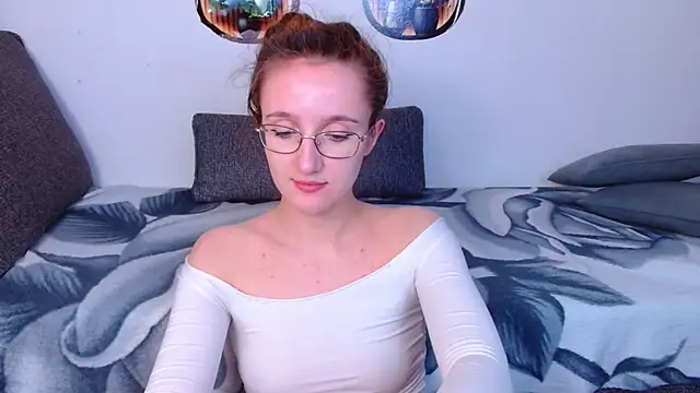 miay here  online show from April 2026 04:52:02 PM