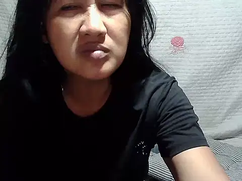 Sh1nbae22 online show from May 2026 01:52:01 PM