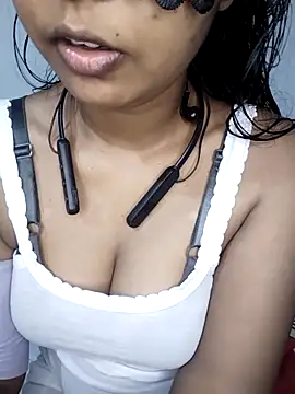 ASHANYA JAYASOORIYA online show from March 2026 01:24:01 PM