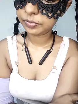 ASHANYA JAYASOORIYA online show from May 2026 05:03:02 AM