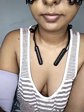 ASHANYA JAYASOORIYA online show from May 2026 10:02:01 AM