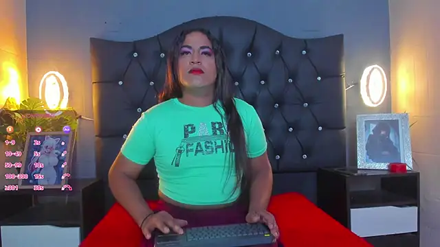 Valentina-Nova- online show from April 2026 04:17:01 AM