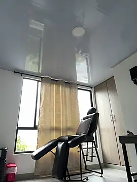 katasanz online show from April 2026 07:51:01 PM