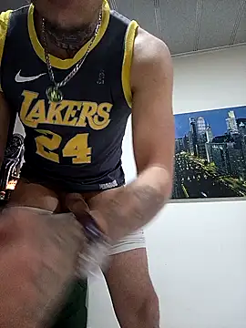 Valentino dominusSex online show from April 2026 08:59:01 PM