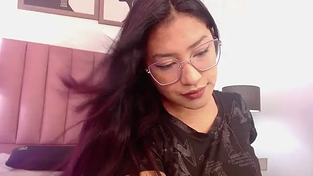 SweetMilie gh online show from April 2026 03:21:01 AM