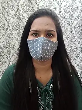 Snapshot of Tamil_Charu_ chatting on April 2026 04:08:01 AM Tamil Charu online show from April 2026 04:08:01 AM