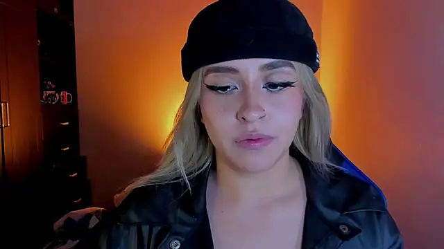 saradiazxxx online show from March 2026 03:18:01 AM