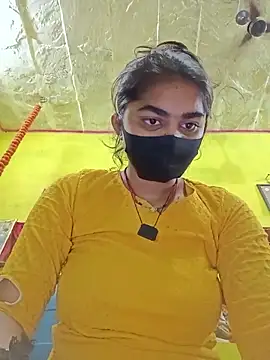 Snapshot of Cute_Mahek99 chatting on June 2026 10:33:01 PM Cute Mahek99 online show from June 2026 10:33:01 PM
