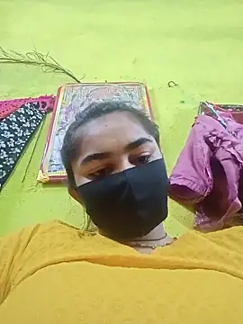 Snapshot of Cute_Mahek99 chatting on June 2026 10:55:02 PM Cute Mahek99 online show from June 2026 10:55:02 PM