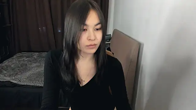 moon bloom online show from March 2026 12:16:01 AM