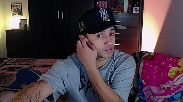 Jhon Sara online show from March 2026 01:37:01 PM