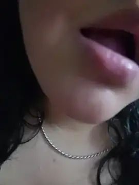 Snapshot of Julsvr1 chatting on March 2026 03:07:01 AM Julsvr1 online show from March 2026 03:07:01 AM