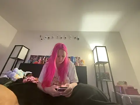 Snapshot of pinkhairfun16 chatting on March 2026 07:27:01 AM pinkhairfun16 online show from March 2026 07:27:01 AM