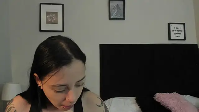 sabbrand0111 online show from March 2026 07:32:01 PM