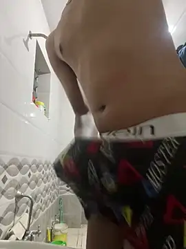 swaggyboii online show from March 2026 07:03:02 PM