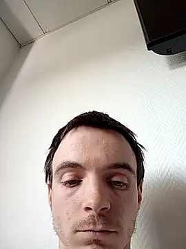 thom7246 online show from March 2026 09:11:02 AM