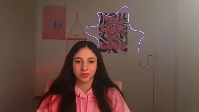 KissMeJulia online show from March 2026 06:38:02 AM