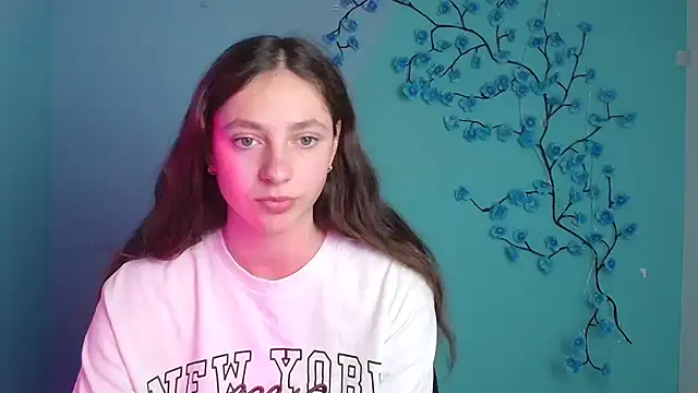 KissMeJulia online show from May 2026 11:14:02 AM