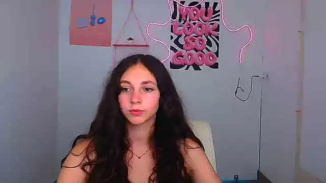 Snapshot of KissMeJulia chatting on August 2026 11:15:01 AM KissMeJulia online show from August 2026 11:15:01 AM