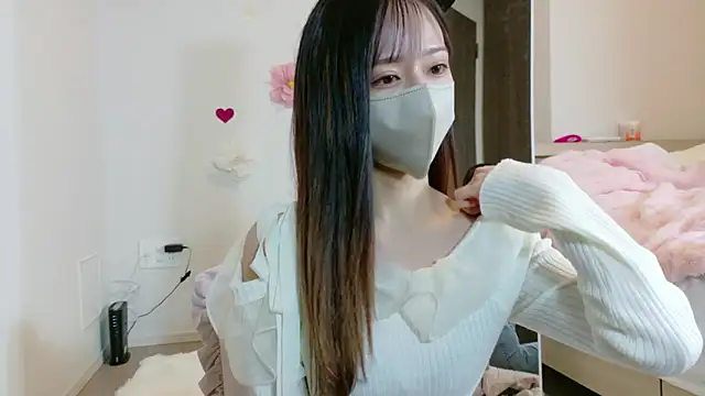 Snapshot of maichan_v chatting on February 2026 11:10:01 AM maichan v online show from February 2026 11:10:01 AM