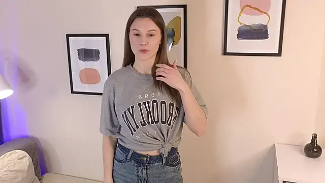 Snapshot of Mili_Gernat chatting on February 2026 08:25:04 AM Mili Gernat online show from February 2026 08:25:04 AM