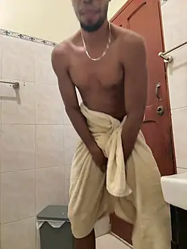 ElReyoficial online show from February 2026 06:30:01 PM